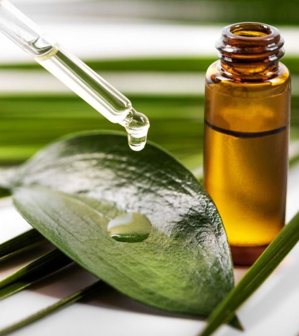 0bcdac36f0b23484a57f8502393f0b95 Tea Tree Oil